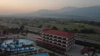 ila Comfort Harkapur - piscine