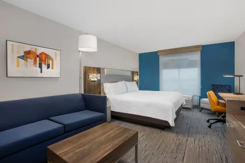 Holiday Inn Express & Suites Terre Haute