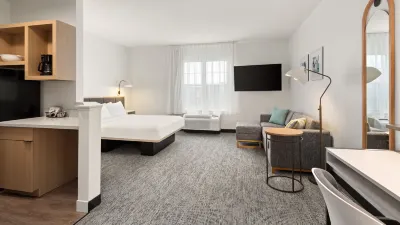 TownePlace Suites Chicago Lombard فنادق في لومبارد