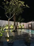 Dhanis's House 7 Bedroom by Kawa Hotels in Cigombong