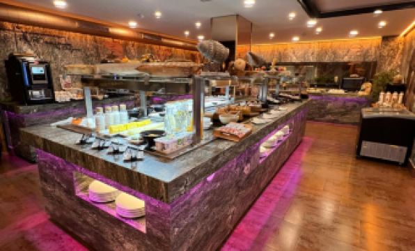 On Aleta Room Designed for Adults