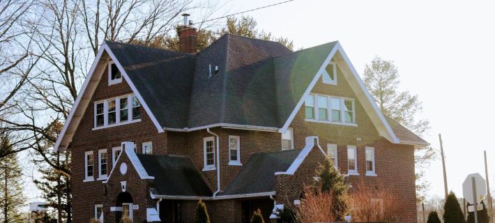 Iowa House Hotels in Ames