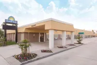 Days Inn by Wyndham Indio Hotels in Indio