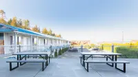 Ocean Crest Motel