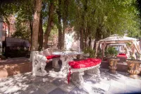 Amsterdam Hotel Aktobe Các khách sạn ở 