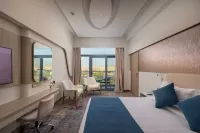 فندق كراون بلازا الإسكندرية ميراج، فندق تابع لمجموعة فنادق آي إيتش جي فنادق في الإسكندرية