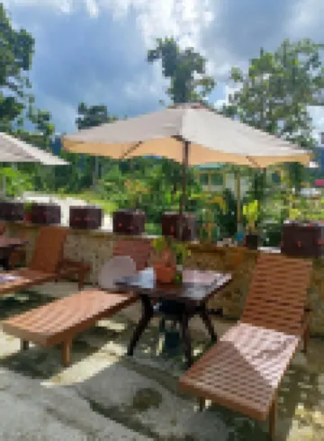 Victordelia Hilltop Hostel