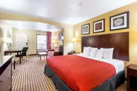 Quality Inn & Suites Hotels in Dickson