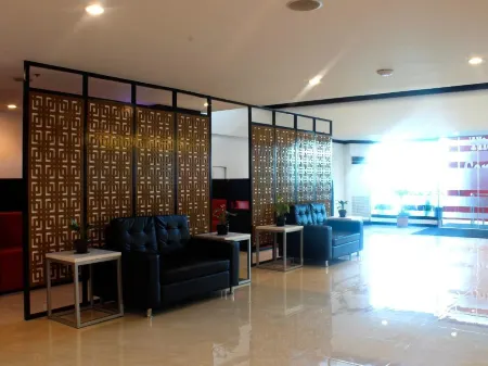 Hotel Sogo Alabang Southroad Отели рядом с достопримечательностью «Мондрийская резиденция Condominium Corporation»