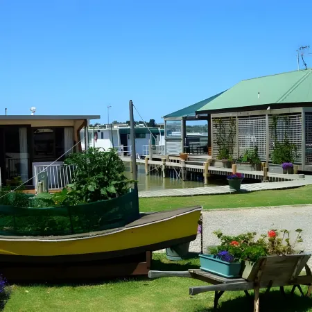 Boat Haven Studios