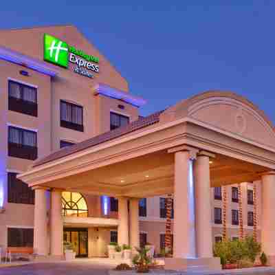 Holiday Inn Express & Suites Yuma Hotel Exterior