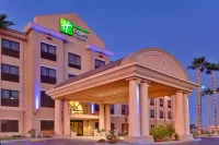 Holiday Inn Express & Suites Yuma
