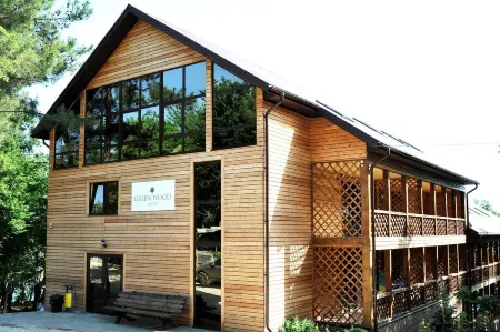 Green Wood (Грин Вуд)