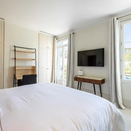 Luxurious Villa with Heated Pool 5Br10p - Cannes