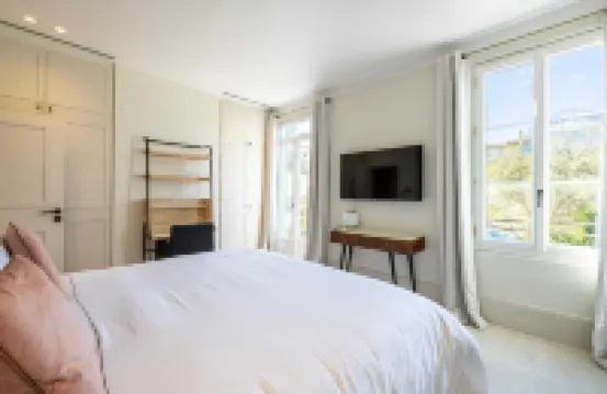 Luxurious Villa with Heated Pool 5Br10p - Cannes