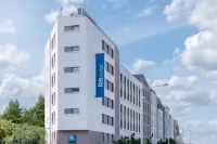 Ibis Budget Nanterre la Défense Hotels near Gare De Nanterre Prefecture