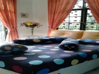 Villa Kota Bunga Dahlia