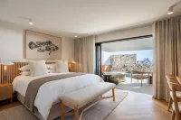 Abalone Hotel & Villa's - parking