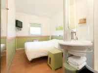 Ibis Budget Saint-Quentin Centre Gare - parking