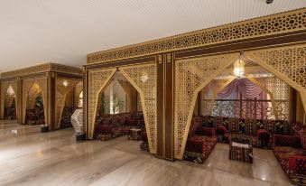 Violet Al Azizia Hotel