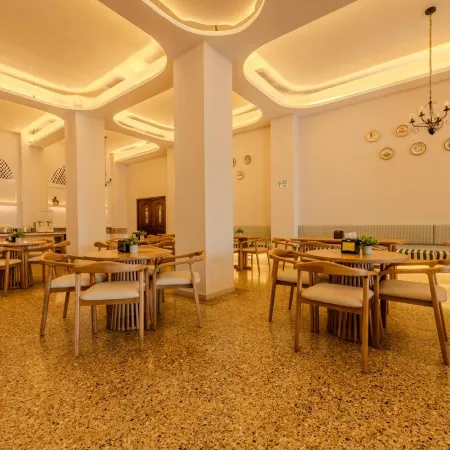 Hotel Dorado Plaza Centro Histórico Отели рядом с достопримечательностью «Манга»