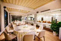 Song Lam Waterfornt Hotel - breakfast