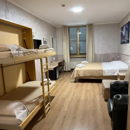 New Alexander Hotel