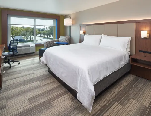 Holiday Inn Express & Suites DORAL - MIAMI by IHG Hotels in Doral