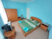 Na Grecheskoy Hotels in Feodossia