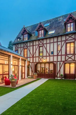 Hotel Spa - Au Charme Rabelaisien Hotels near Vape Cellar Store Amboise