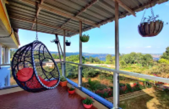 Strawberryland Resort - 3-Star