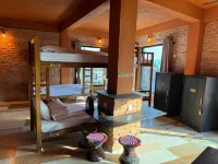 Nar-Bis Hotel