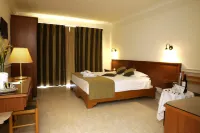 Soreda Hotel - Spa