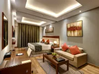 Rose Park Hotel - Al Barsha, Opposite Metro Station Отели рядом с достопримечательностью «Шоссе шейха Зайда»
