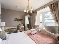 Gwesty'r Marine Hotel & Spa โรงแรมในแอปเบอรีสไทส์