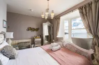 Gwesty'r Marine Hotel & Spa
