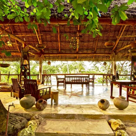 Mangrove Lodge