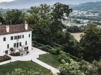 Villa San Liberale - Suites & Wellness - Villa Veneta Hotels in Feltre