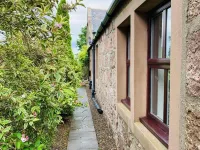 Crawfield Grange Hotels in Stonehaven