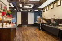 Albert Lea Inn and Suites - breakfast