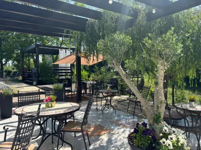 Plitvice Falls Cottage Отели в г. 