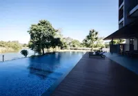 Riverawan Hotel