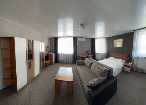 Hotel Kim - parking
