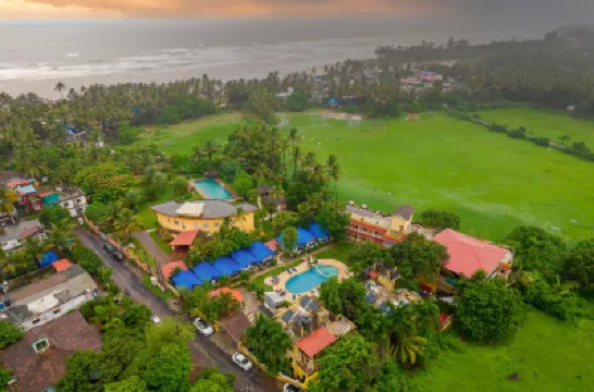 Hibis Beach Resort - Ashwem, Goa アシュヴェム ビーチ周辺のホテル