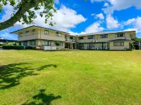 Albany Oak Motel Hotels near QBE Stadium Function Centre
