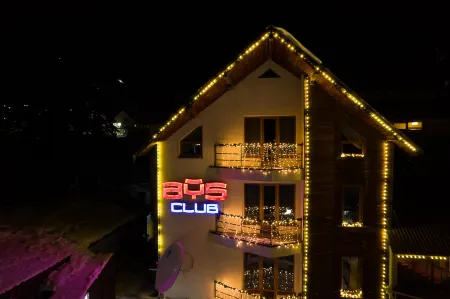 AYS Club Hotel Sheregesh (Айс Клаб отель Шерегеш)) Отели в г. Шерегеш