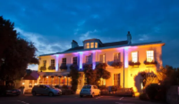 柯林奈特公寓獨棟小屋 酒店