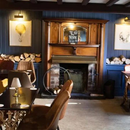 The Wheatsheaf Pub, Kitchen & Rooms