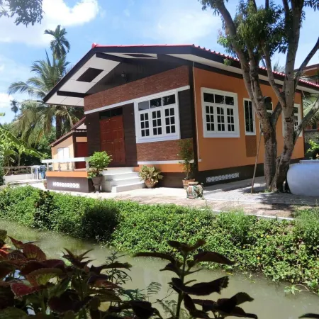 Meephawa Resort