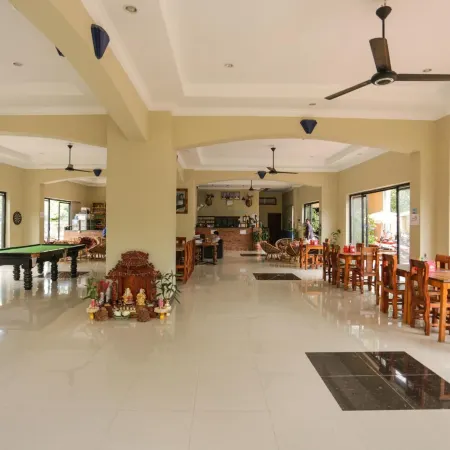 Blue Diamond Hostel